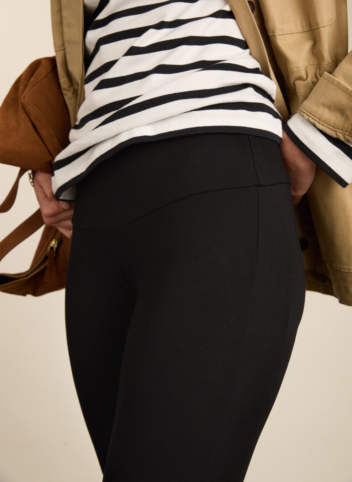 High Waist Comfort Leggings - Caviar Black Baukjen