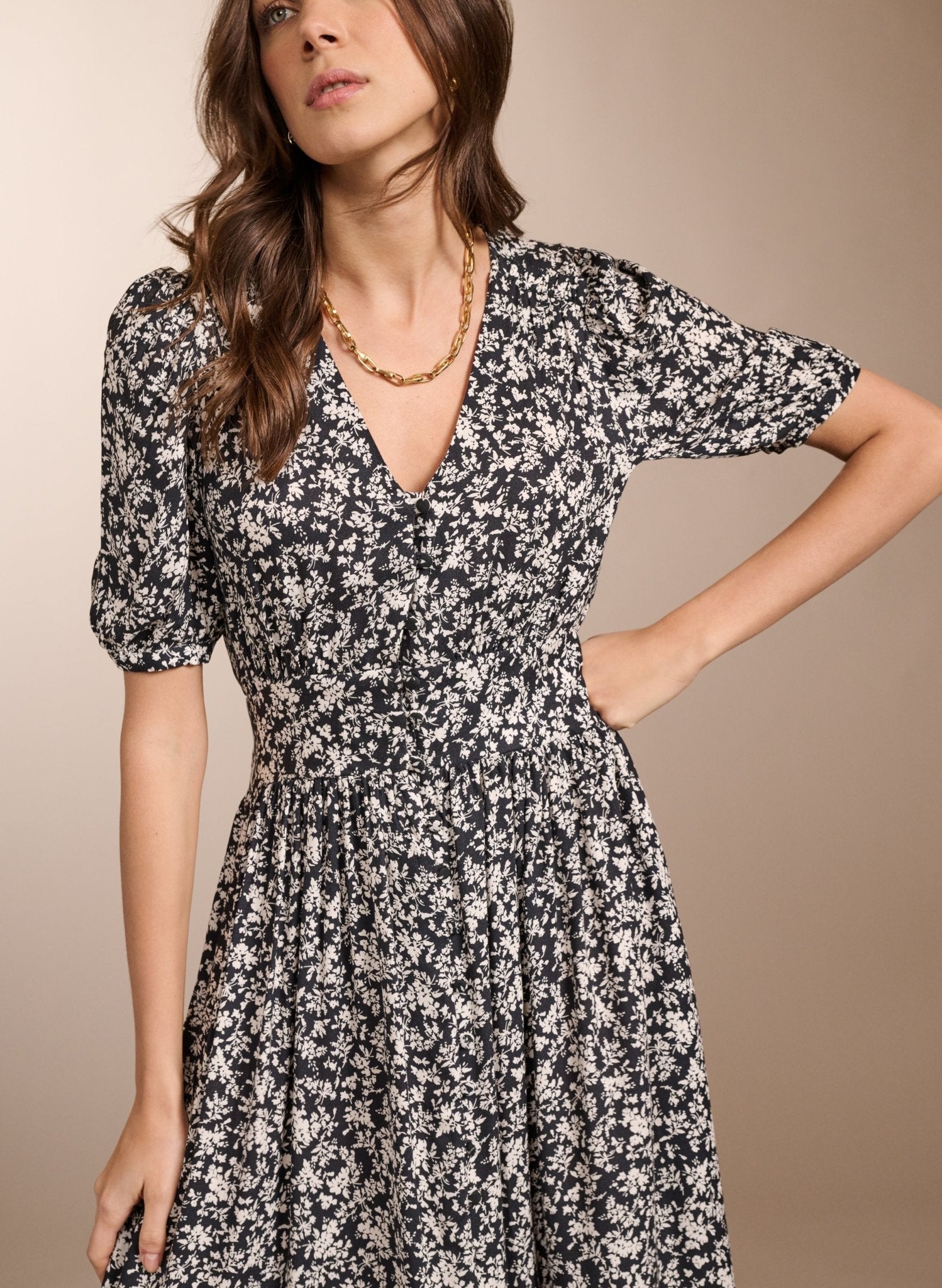Holly Dress - Black Ditsy Baukjen