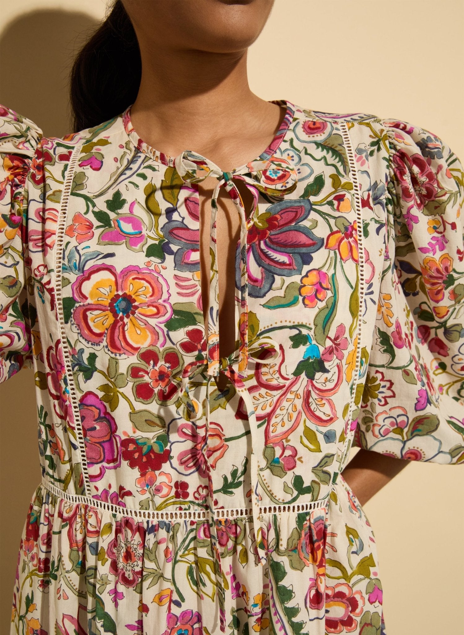 Isabelle Organic Cotton Kaftan Dress - Pink Garden Floral Baukjen