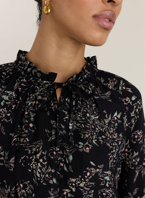 Jasmine Printed Blouse - Black Floral Sprig Baukjen