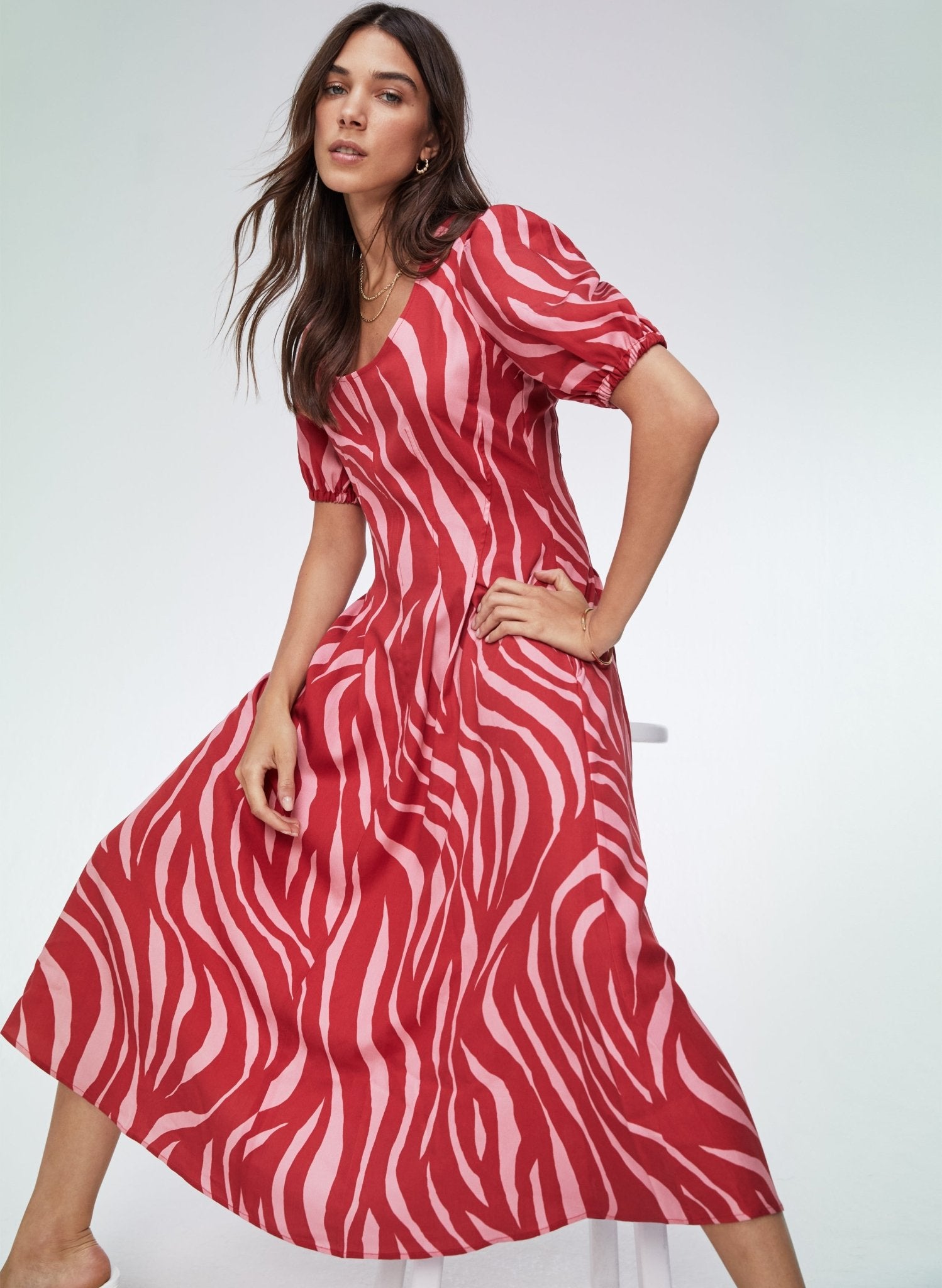 Jazlyn Dress with Tencel ™ - Crimson Zebra Baukjen