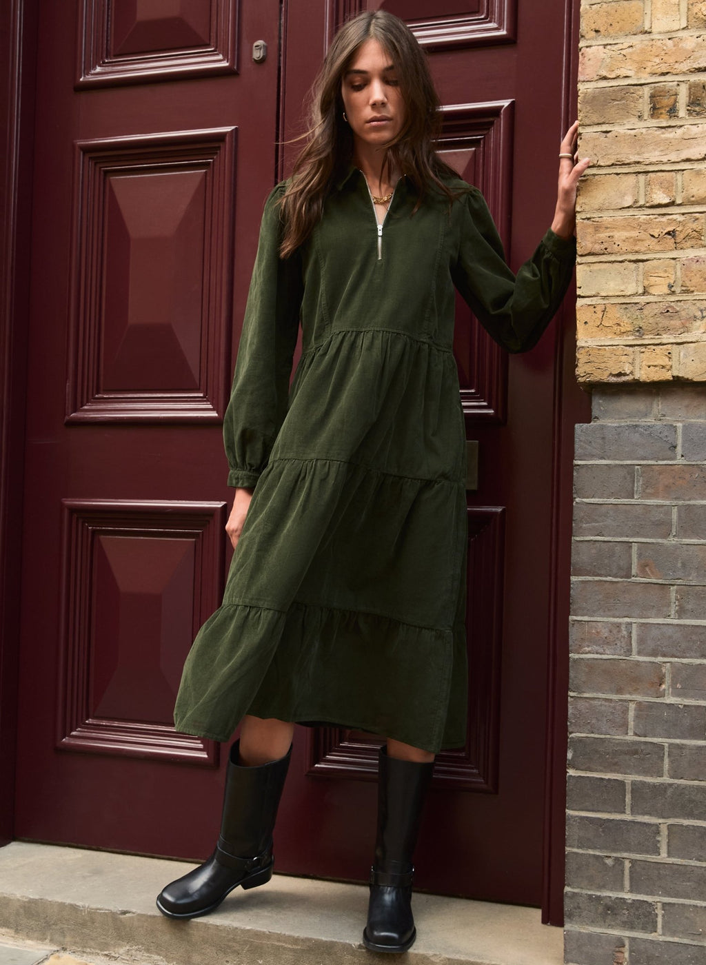 Jean Organic Corduroy Midi Dress - Deep Khaki Baukjen