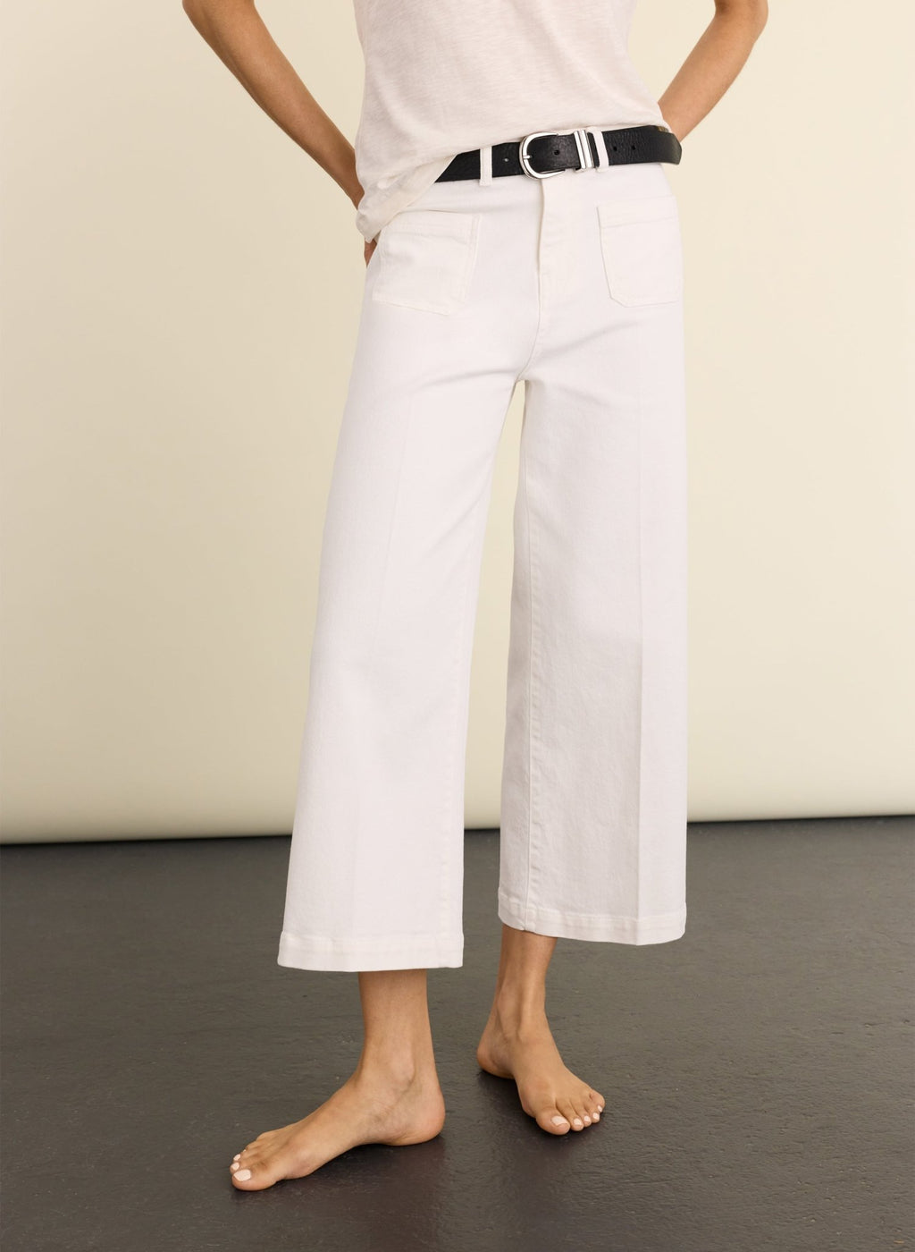 Jena Organic Cotton Stretch Wide Crop Jeans - Soft White Baukjen