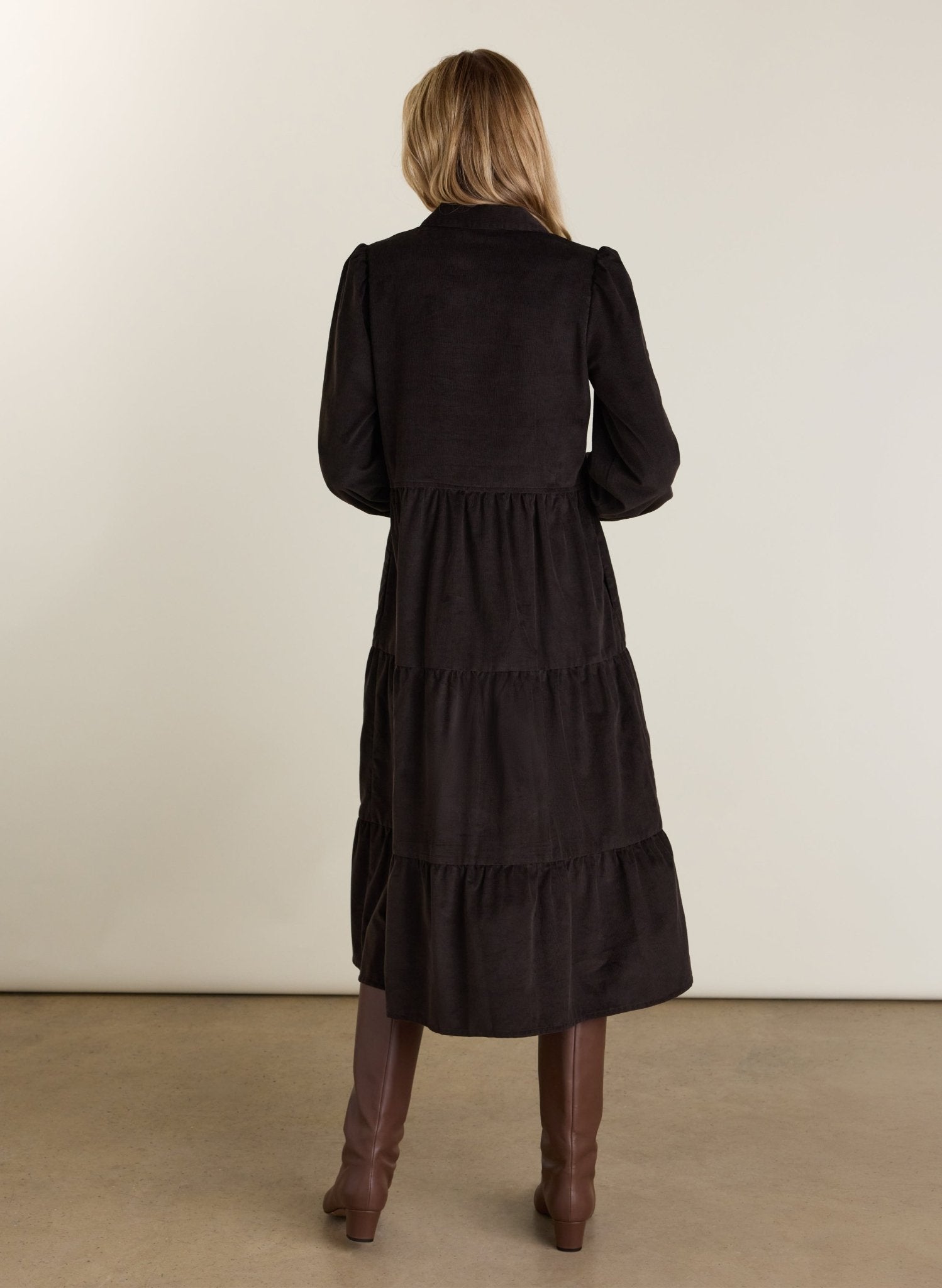 Jenna Cord Midi Dress - Dark Chocolate Baukjen