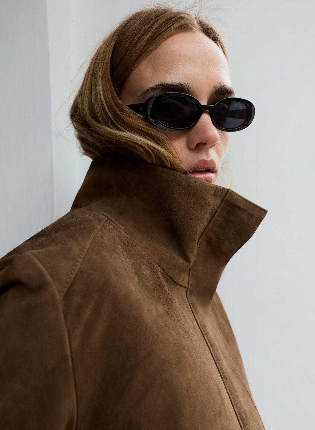 Jesse Funnel Neck Suede Jacket - Dark Brown Baukjen