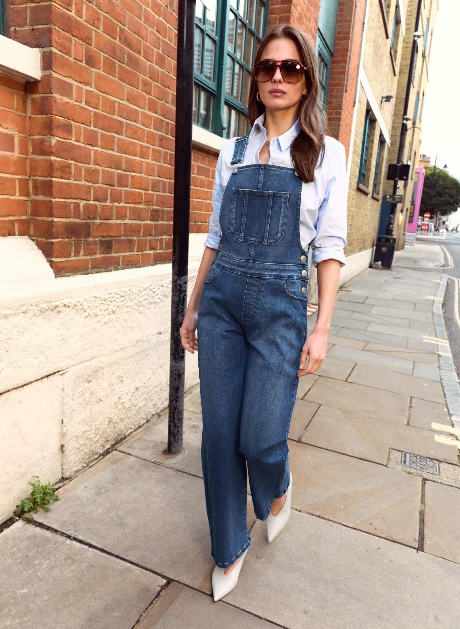 Joanna Organic Cotton Stretch Wide Leg Dungarees - Washed Indigo Baukjen