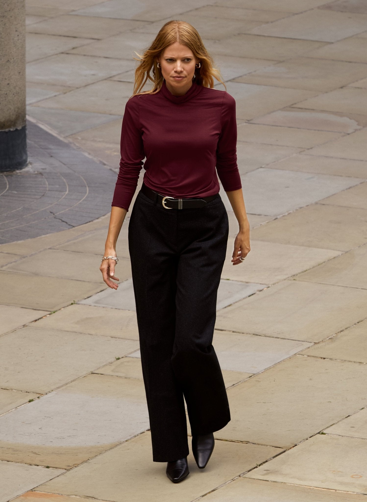 Julie Turtleneck Top - Burgundy Baukjen