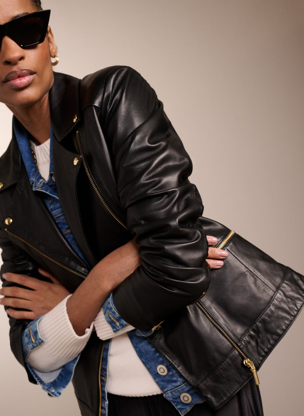 Kara Leather Jacket to Rent - Caviar Black Baukjen