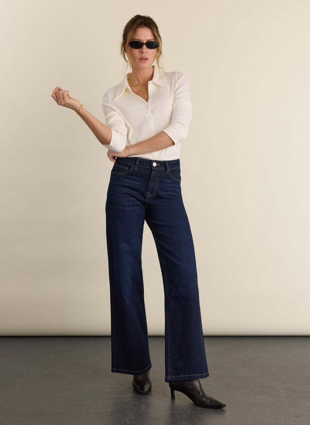 Kelly Ribbed Button-Down Top - Cream Baukjen