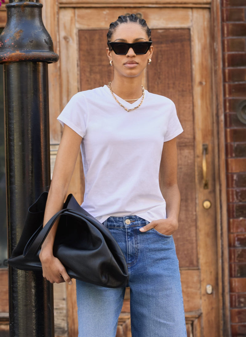 Kiana Organic Cotton V-Neck Slim Tee - Pure White Baukjen