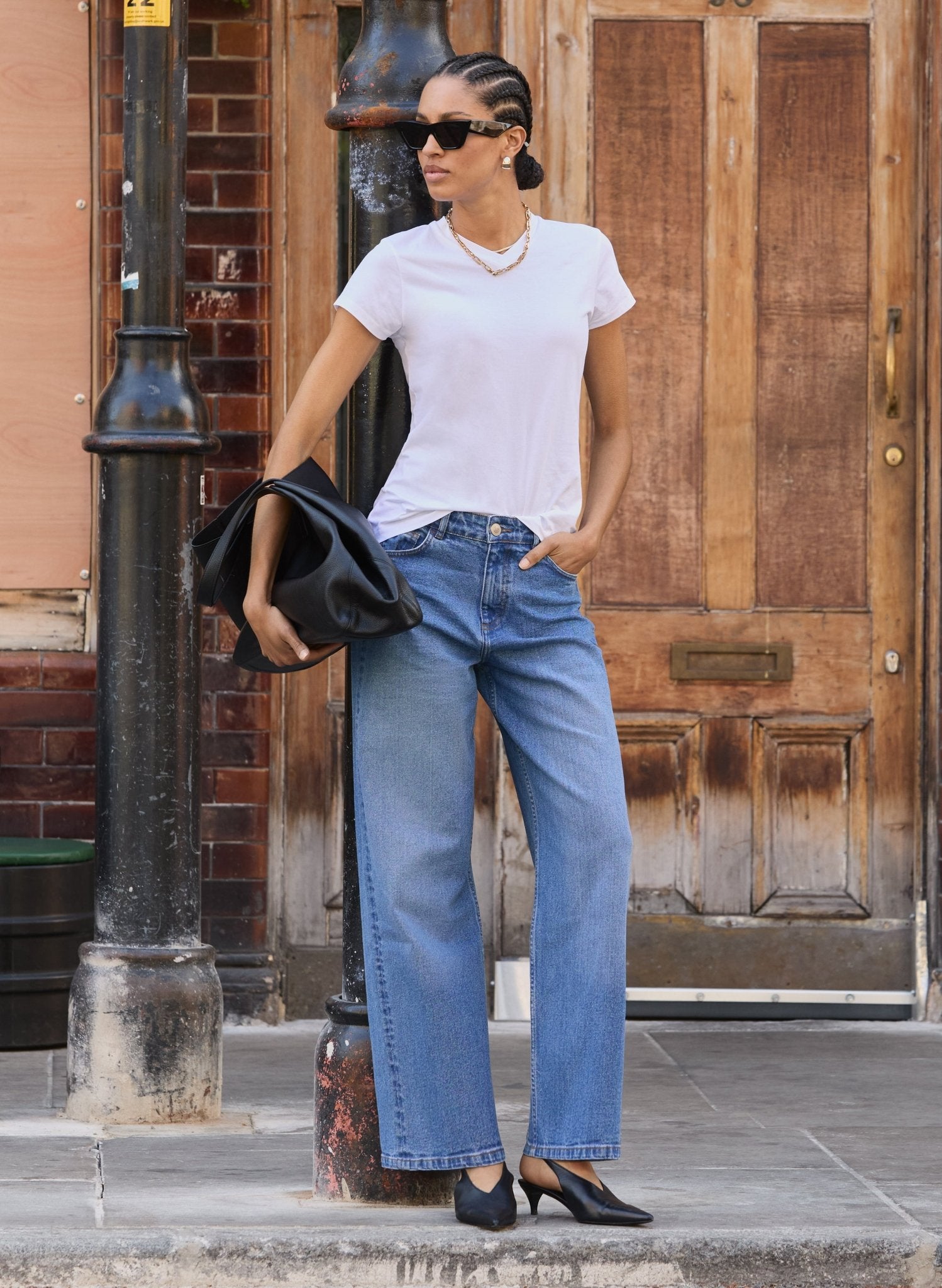 Kiana Organic Cotton V-Neck Slim Tee - Pure White Baukjen