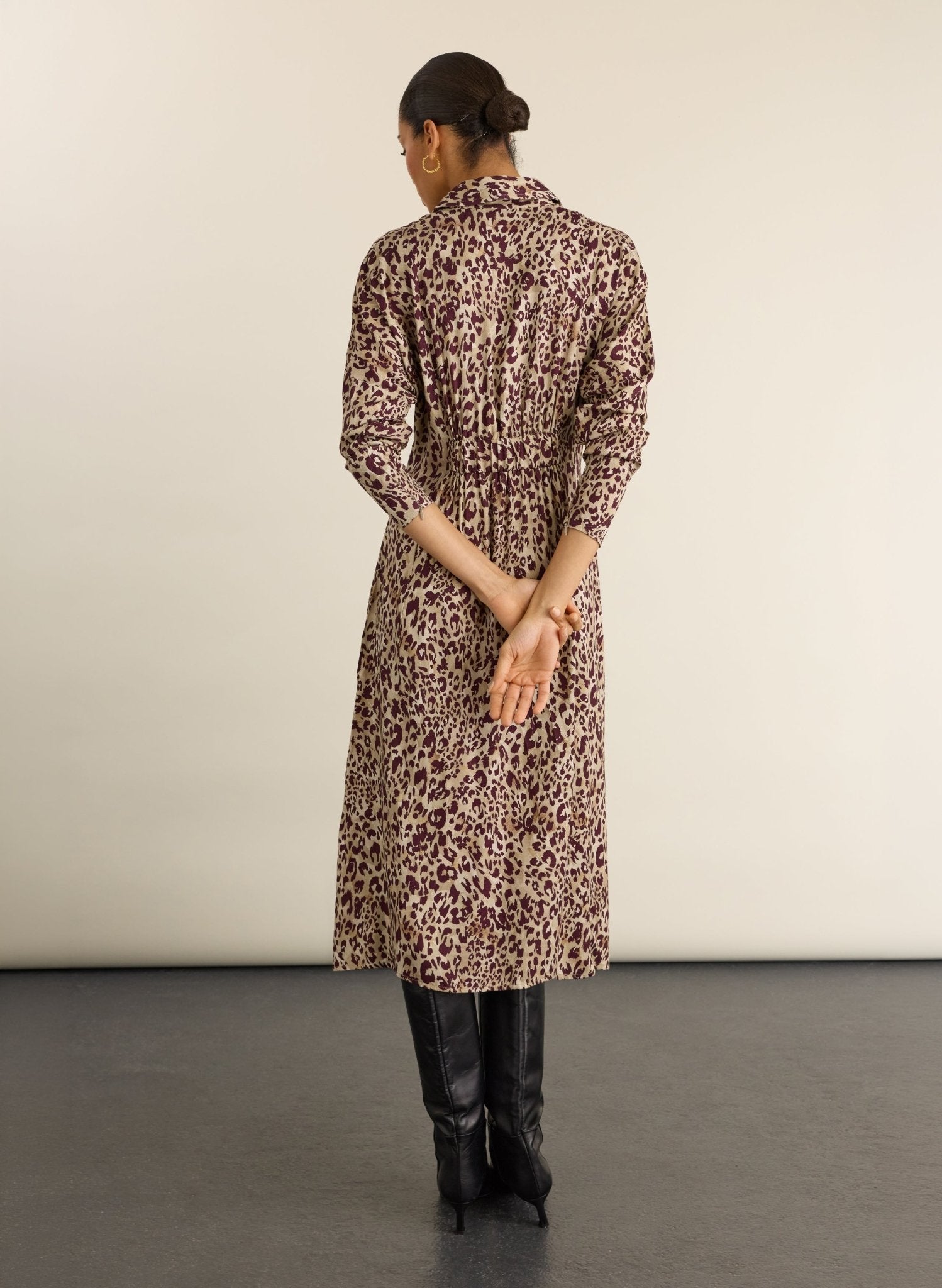 Leanne Printed Midi Dress - Plum Leopard Baukjen
