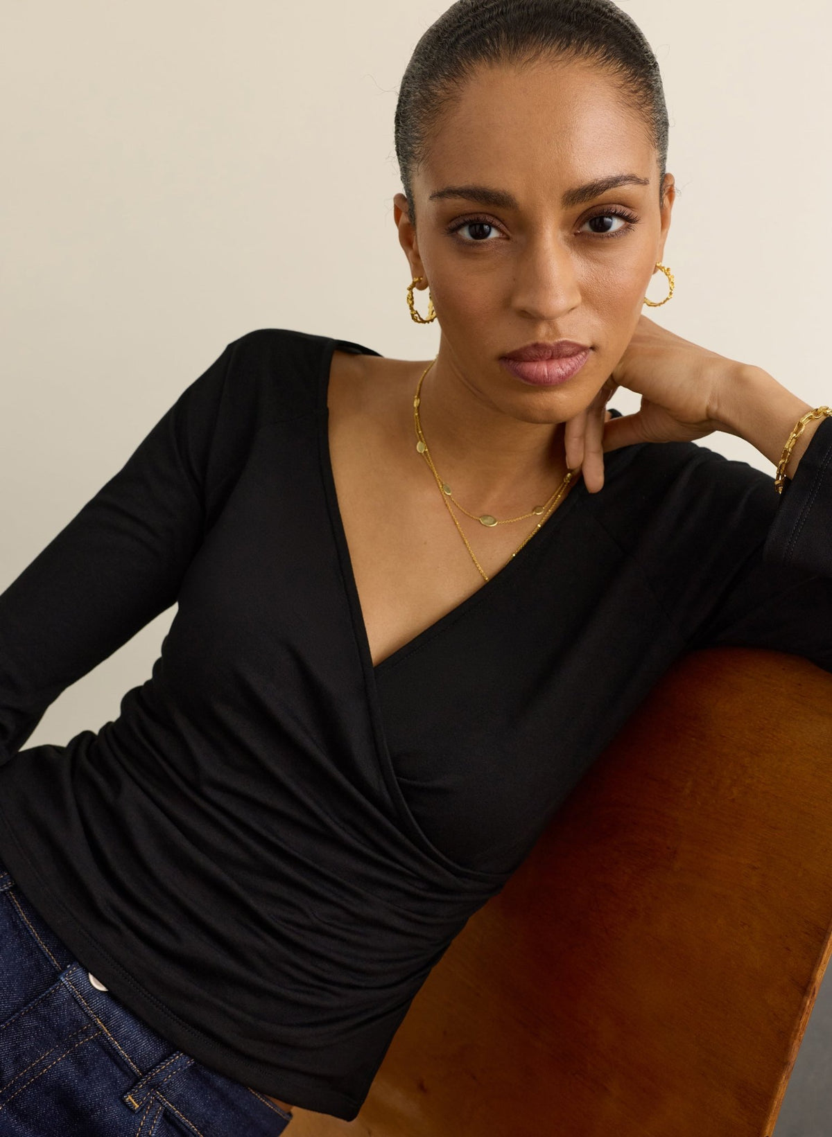 Lina Fixed Wrap Top - Black Baukjen