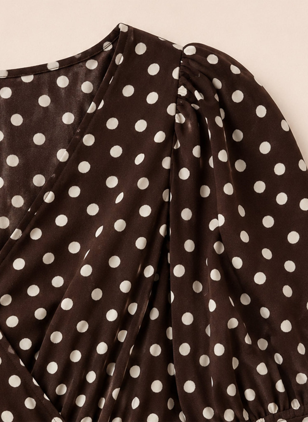 Lina Waist - Cinching Dress - Dark Chocolate Polka Baukjen