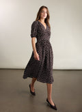 Lina Waist-Cinching Dress - Dark Chocolate Polka Baukjen