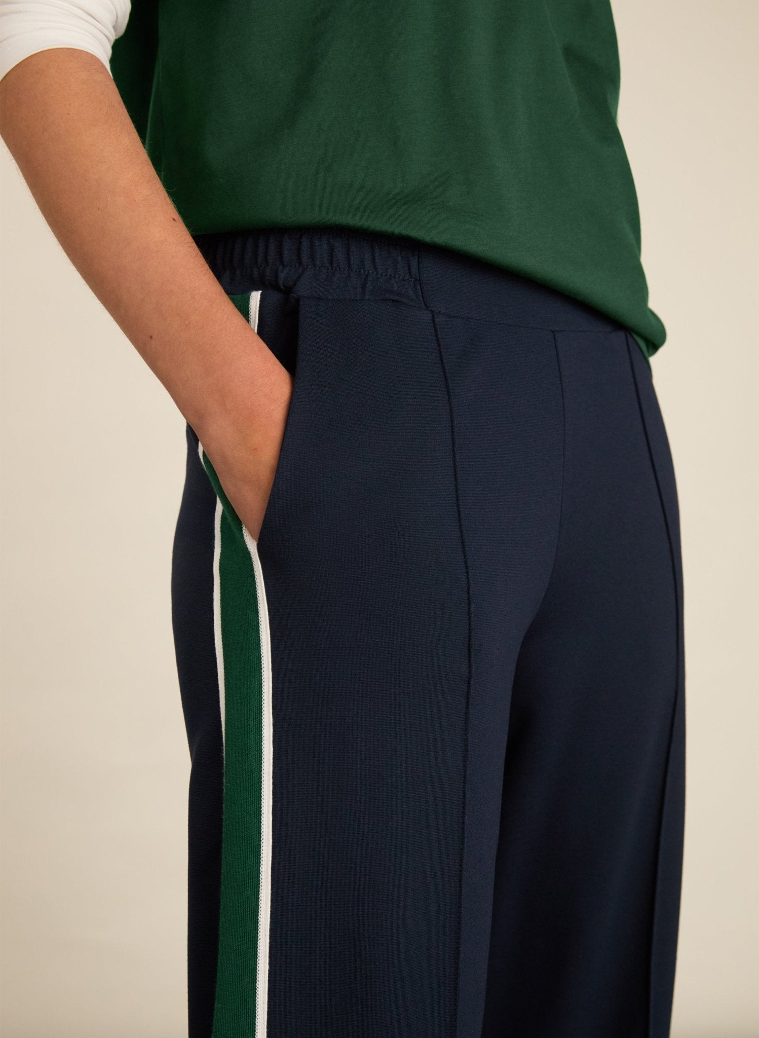 Lisa Side Stripe Trousers - Navy, Green & White Baukjen
