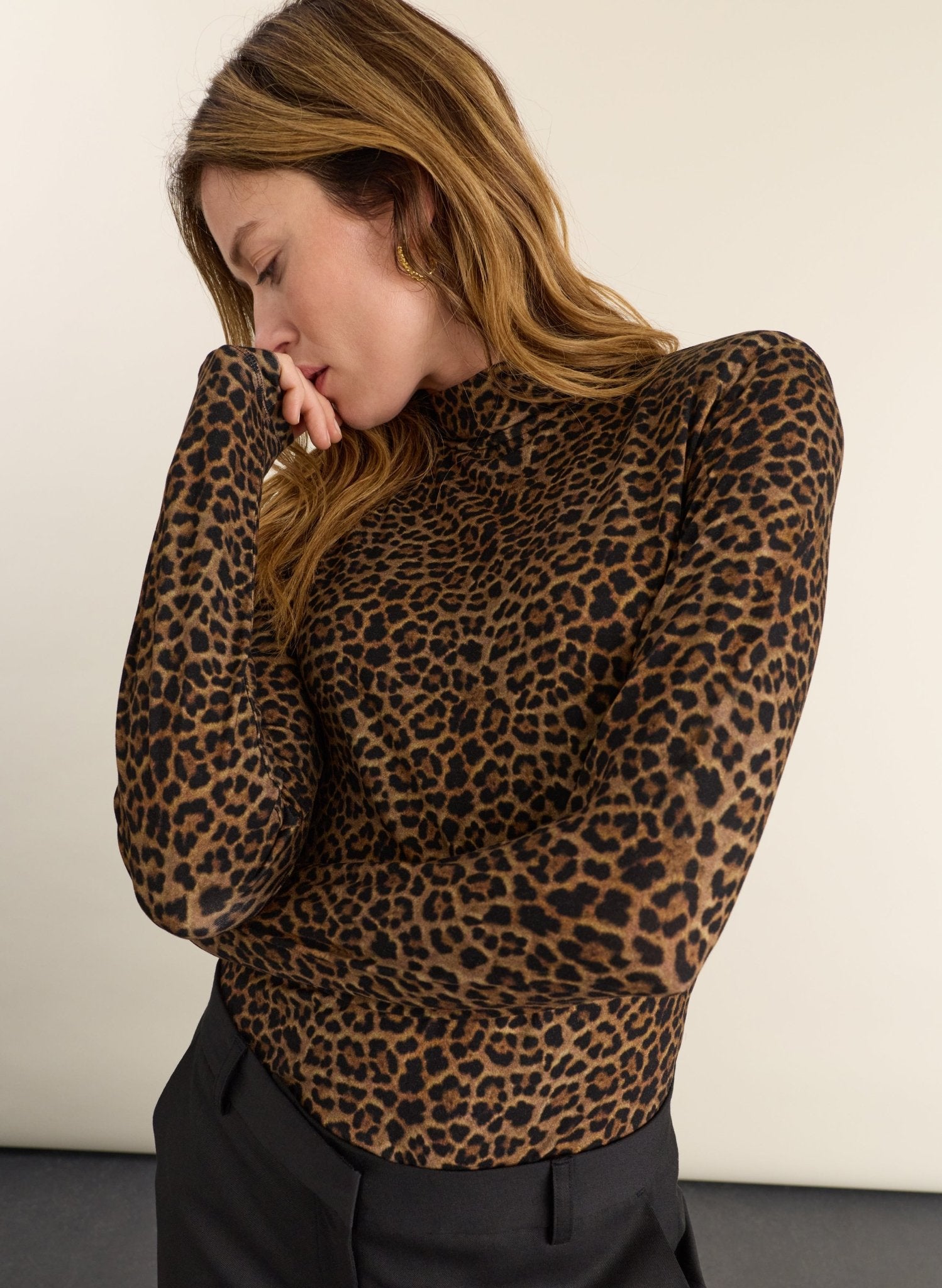 Lucy Turtleneck Top - Chestnut Leopard Baukjen