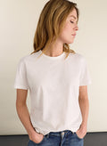 Maddi Crew Neck Tee - White Baukjen