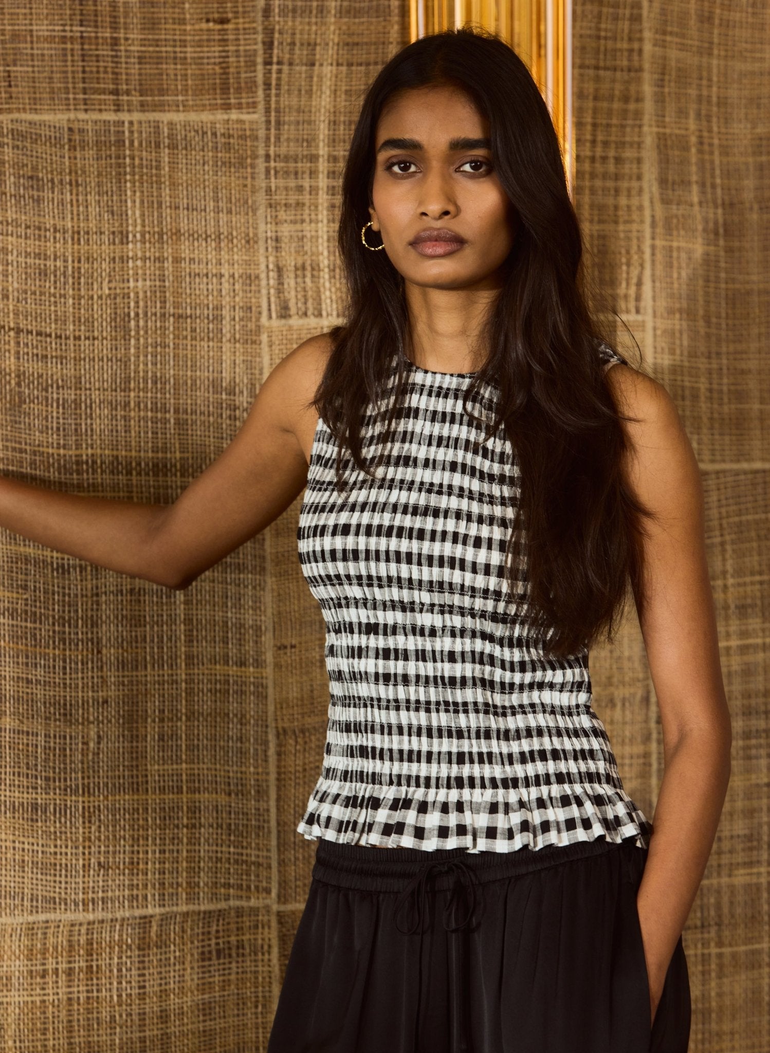 Maggie Linen Gingham Sleeveless Smocked Top - Black & White | Baukjen Maggie Linen Gingham Sleeveless Smocked Top - Black & White | Baukjen