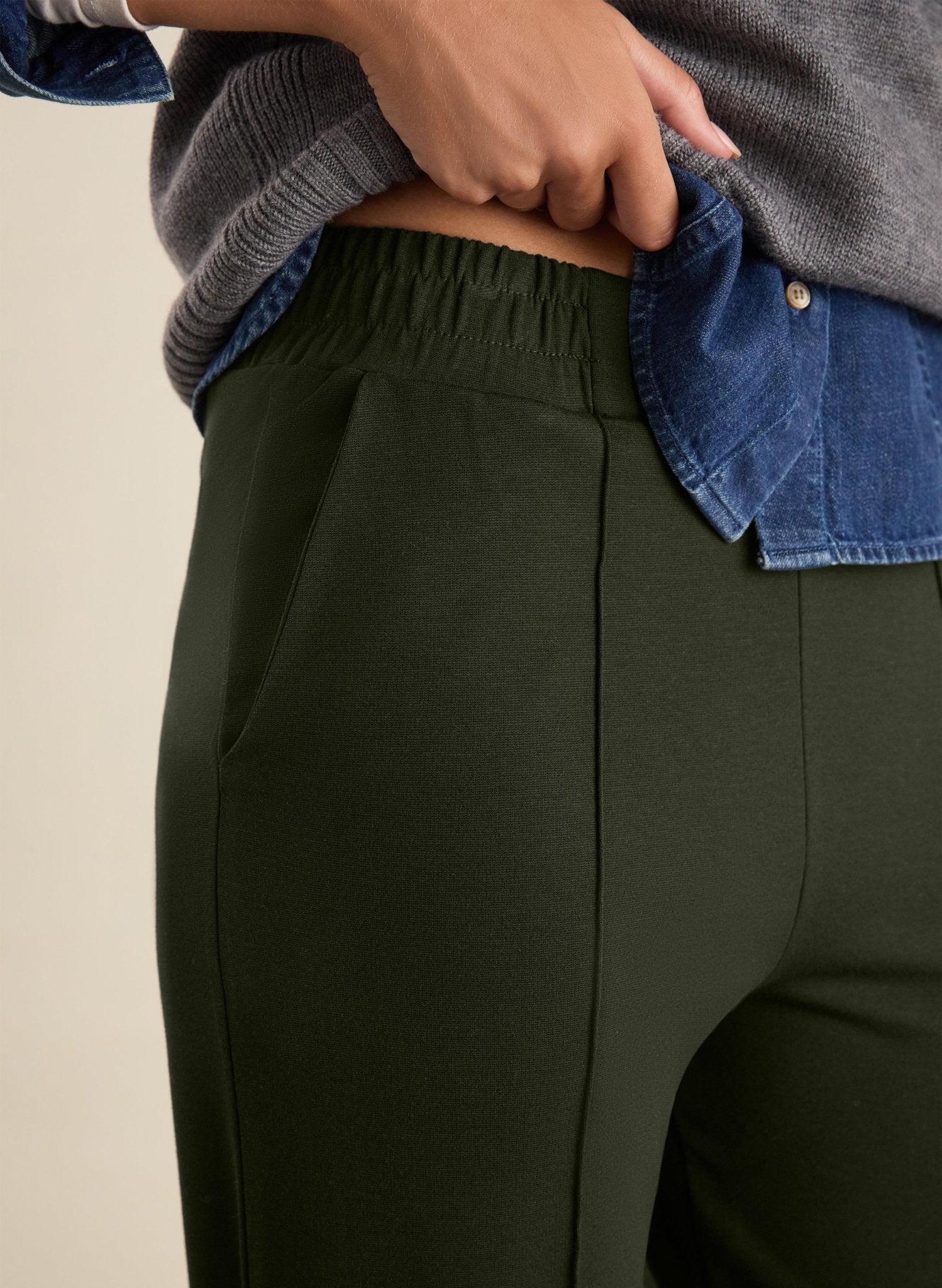 Marian Ponte Wide Leg Trousers - Deep Khaki Baukjen