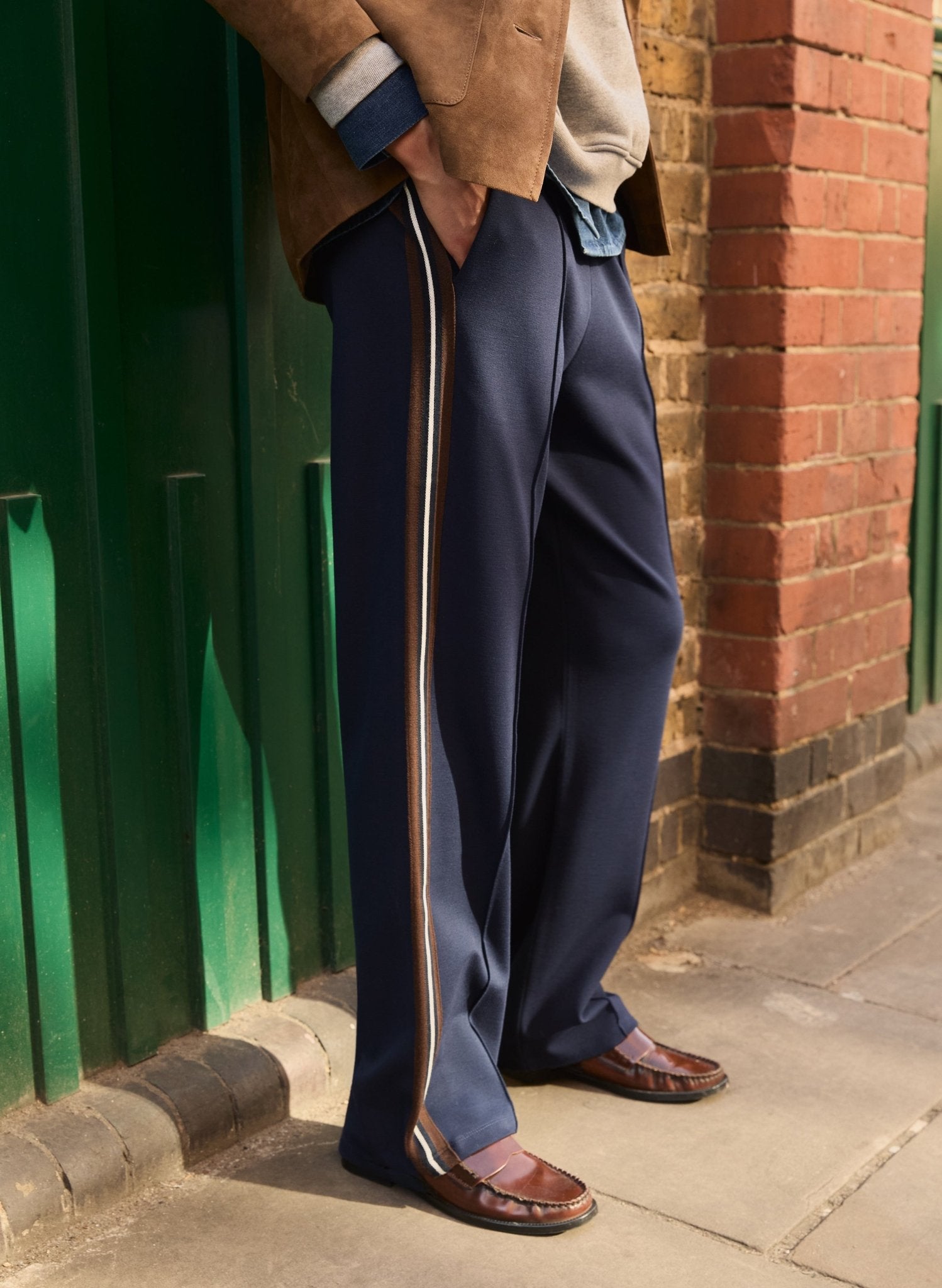 Marjorie Side Stripe Ponte Trousers - Classic Navy & Dark Chocolate Baukjen