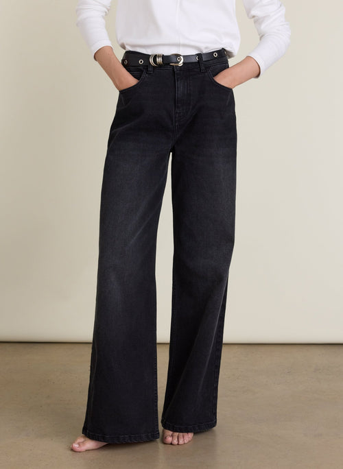Marta Wide Leg High Waist Jeans - Washed Black Baukjen