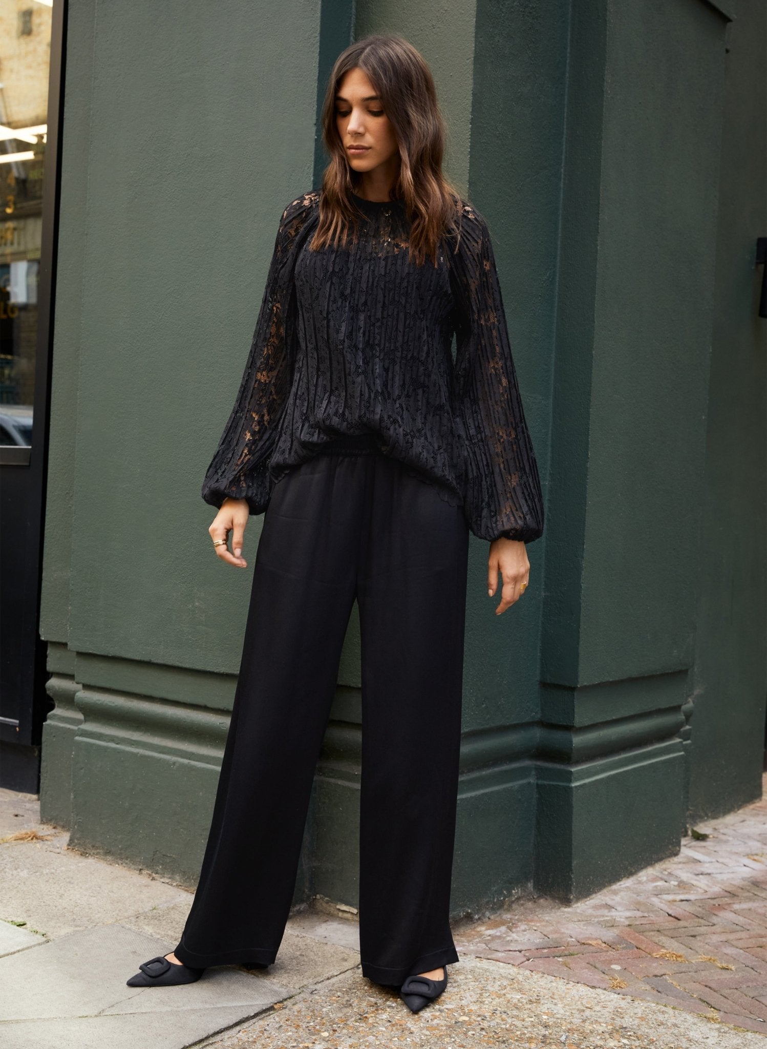 Megan Satin Palazzo Trousers - Caviar Black Baukjen
