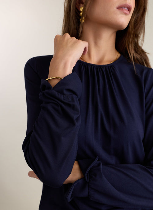 Melanie Smart Top - Navy Baukjen