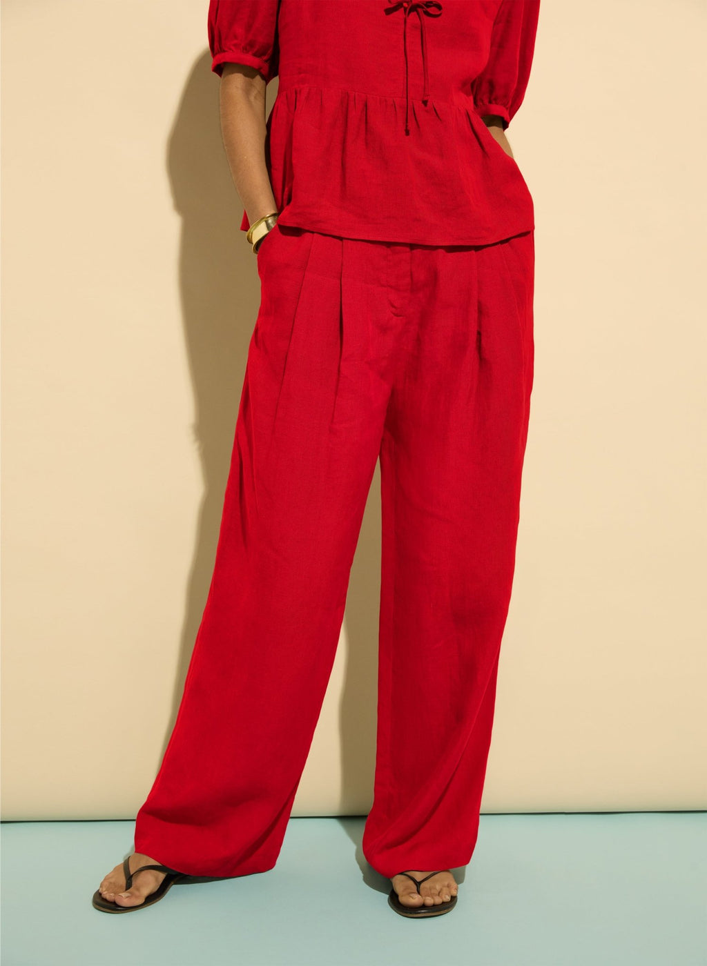 Melissa Linen Trousers - Crimson Red Baukjen