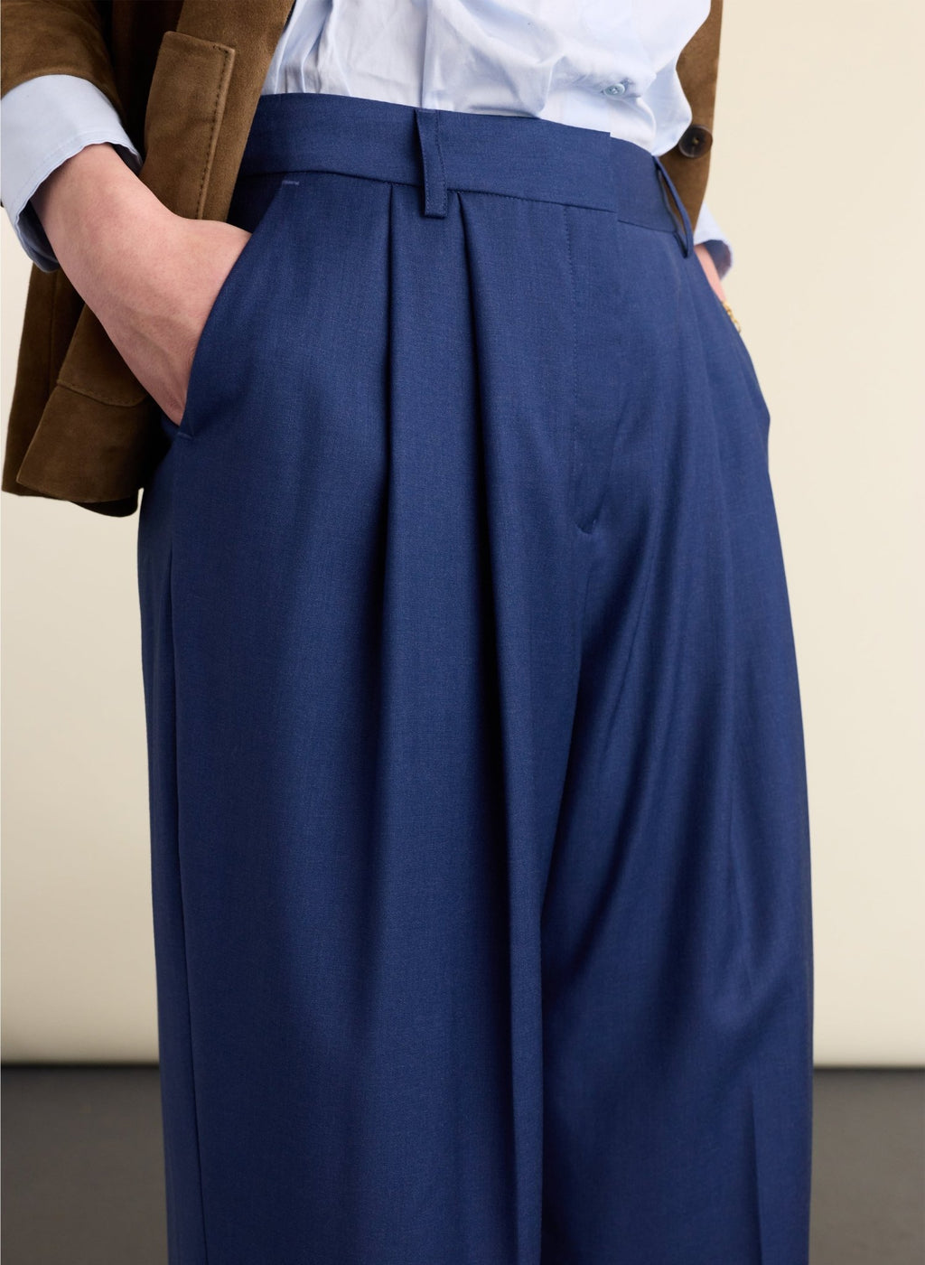 Mika Cool Wool Wide Leg Trousers - French Navy Baukjen