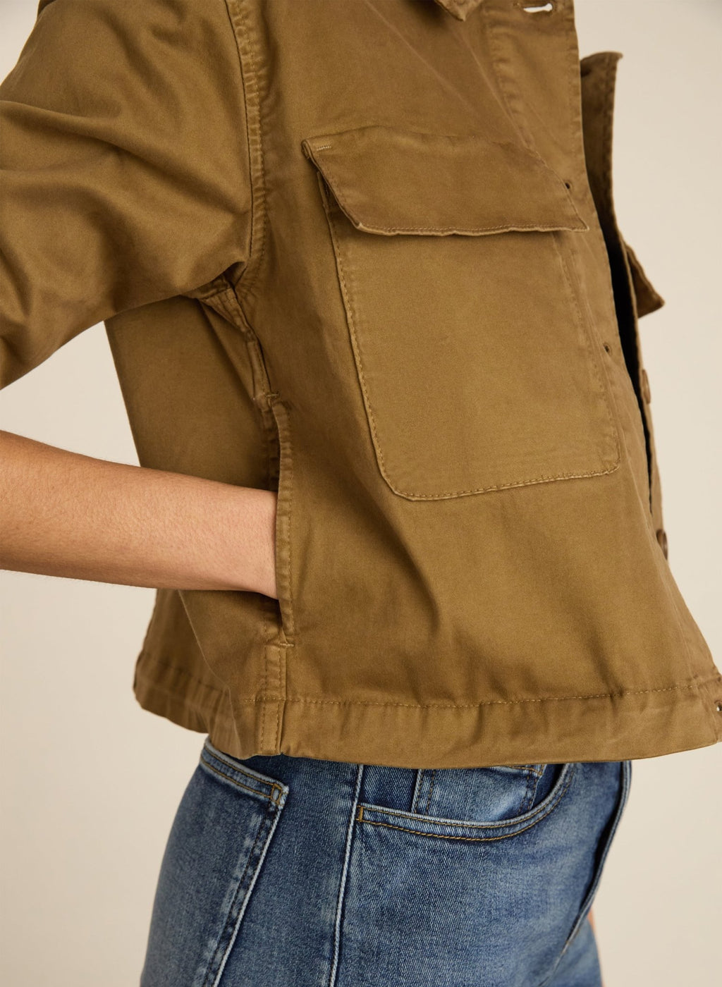 Nata Organic Cotton Cropped Jacket - Taupe Baukjen