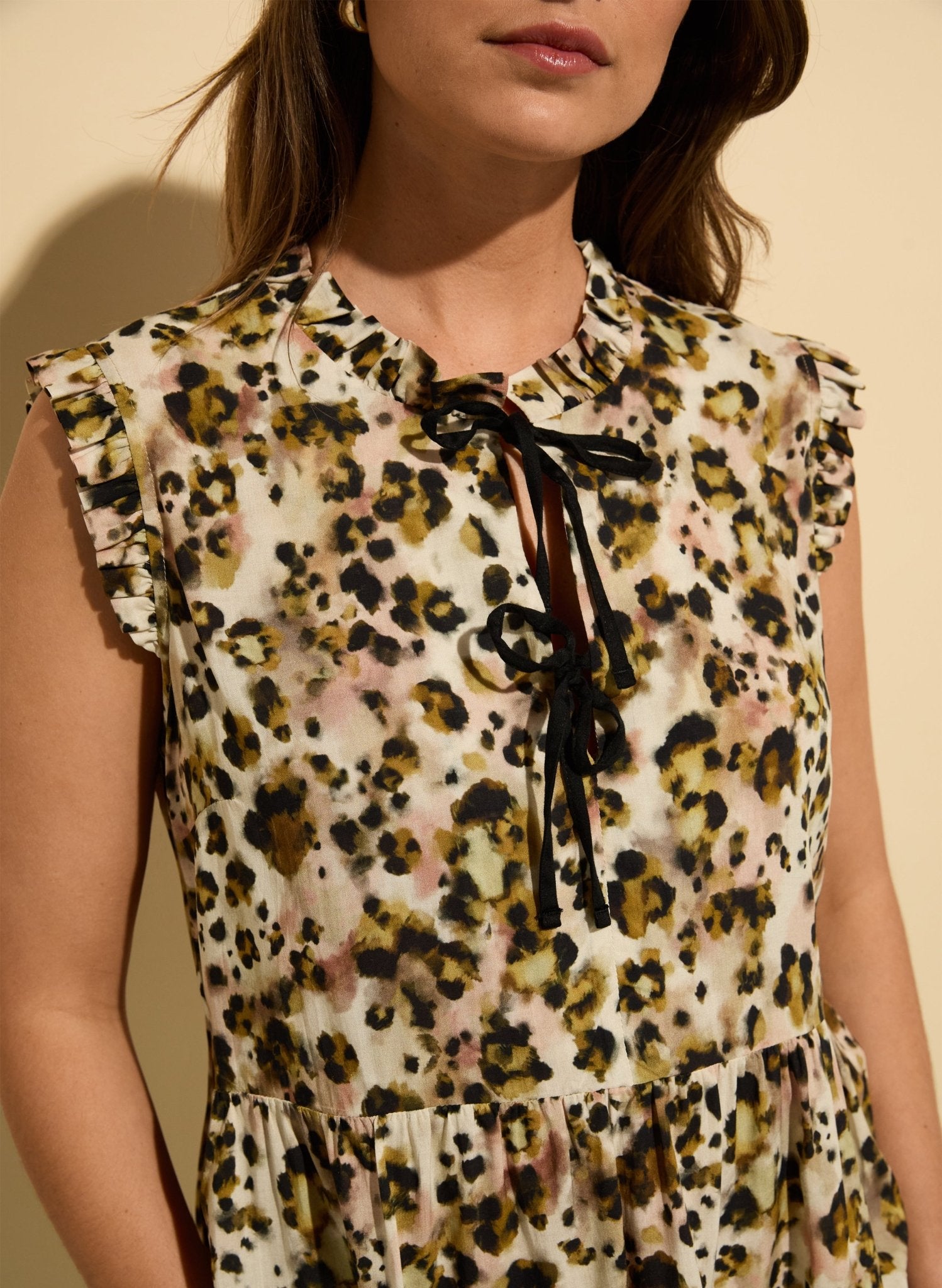 Nicole Printed Sleeveless Blouse - Brown Cheetah Baukjen