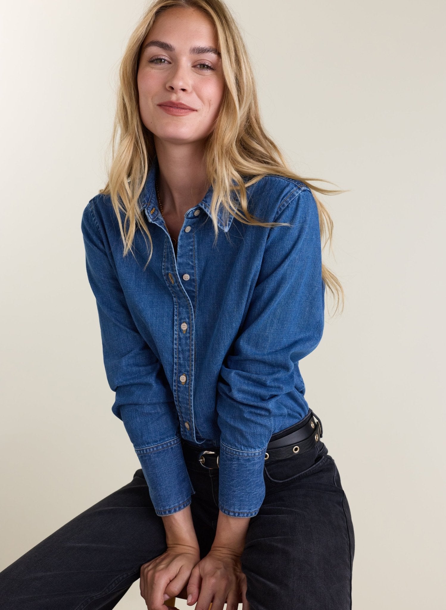 Niki Chambray Shirt - Indigo Baukjen