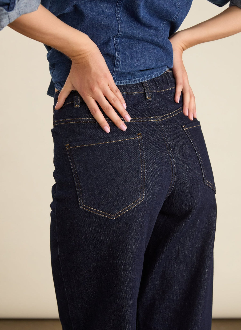Nixi Organic Cotton Stretch Denim Barrel Jeans - Dark Denim Baukjen
