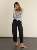 Nixi Organic Cotton Stretch Denim Barrel Jeans - Washed Black Baukjen