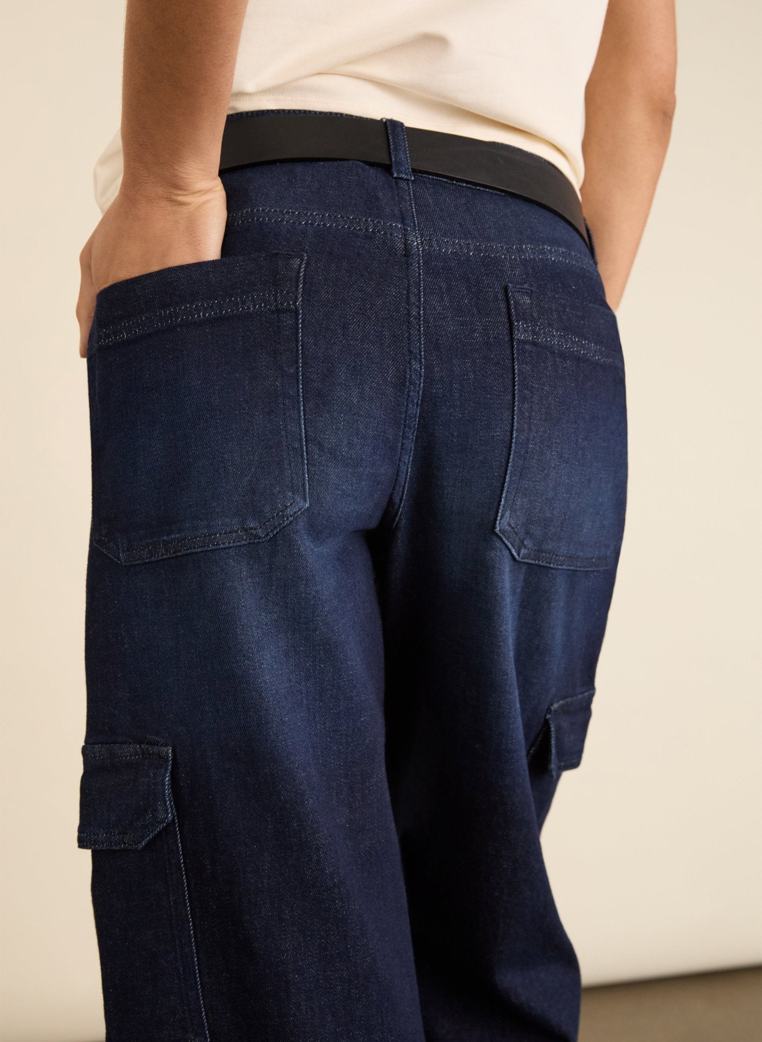 Organic Stretch Cotton Wide Leg Cargo Jeans - Dark Indigo Baukjen