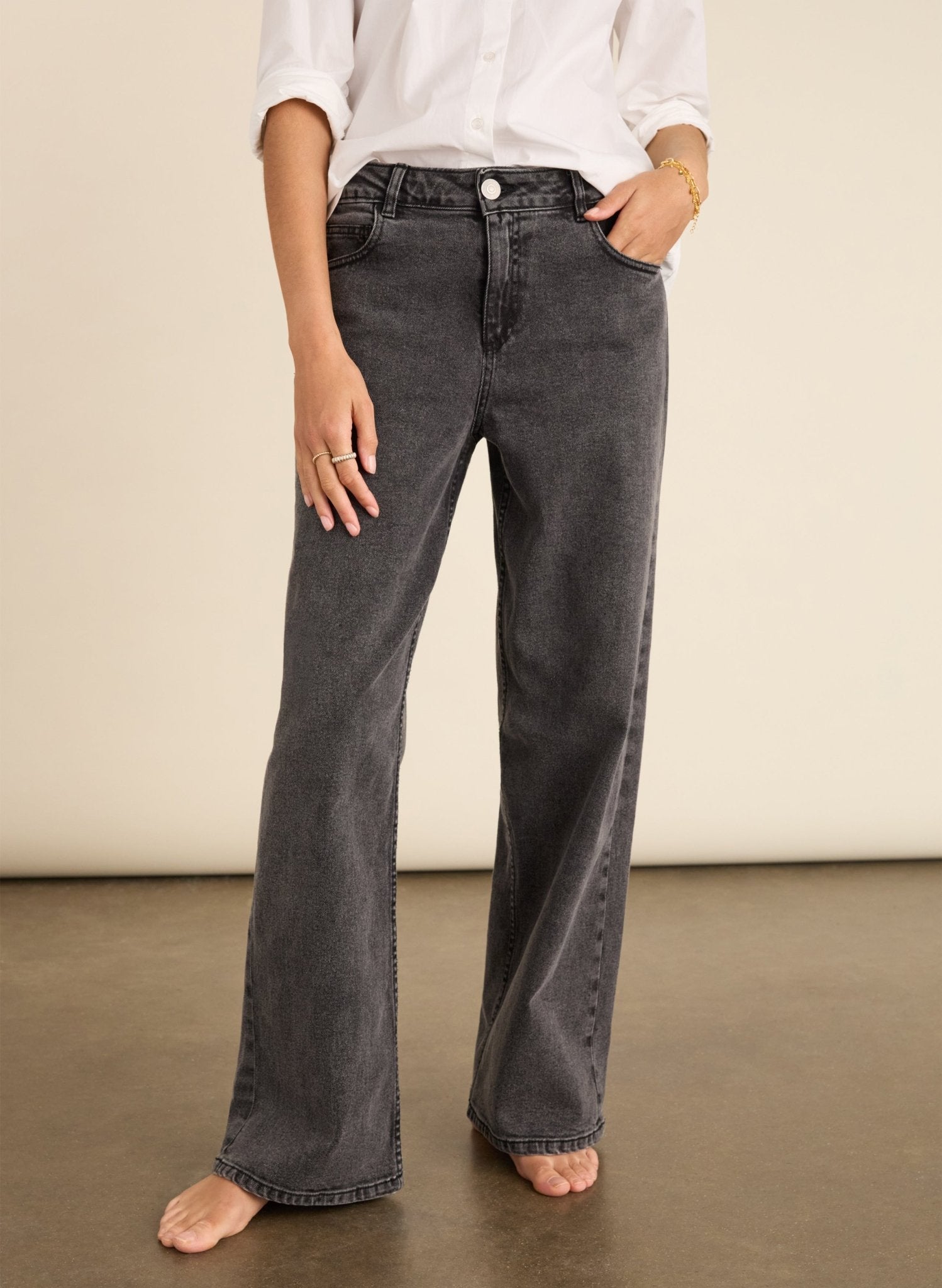 Organic Stretch Cotton Wide Leg Slouch Jeans - Grey Wash Baukjen