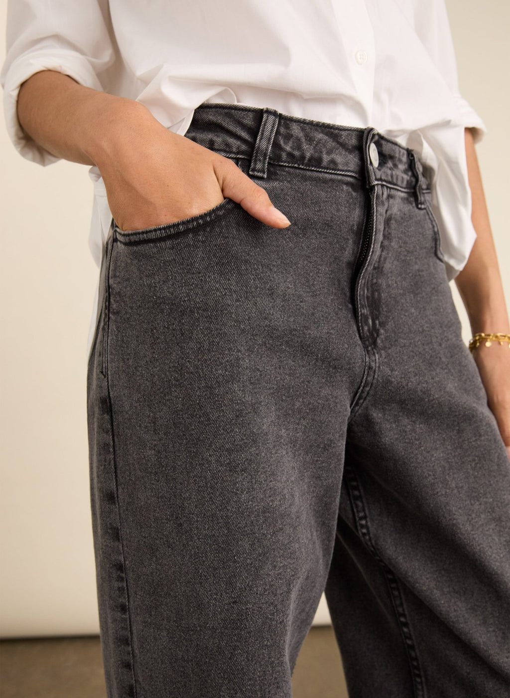 Organic Stretch Cotton Wide Leg Slouch Jeans - Grey Wash Baukjen