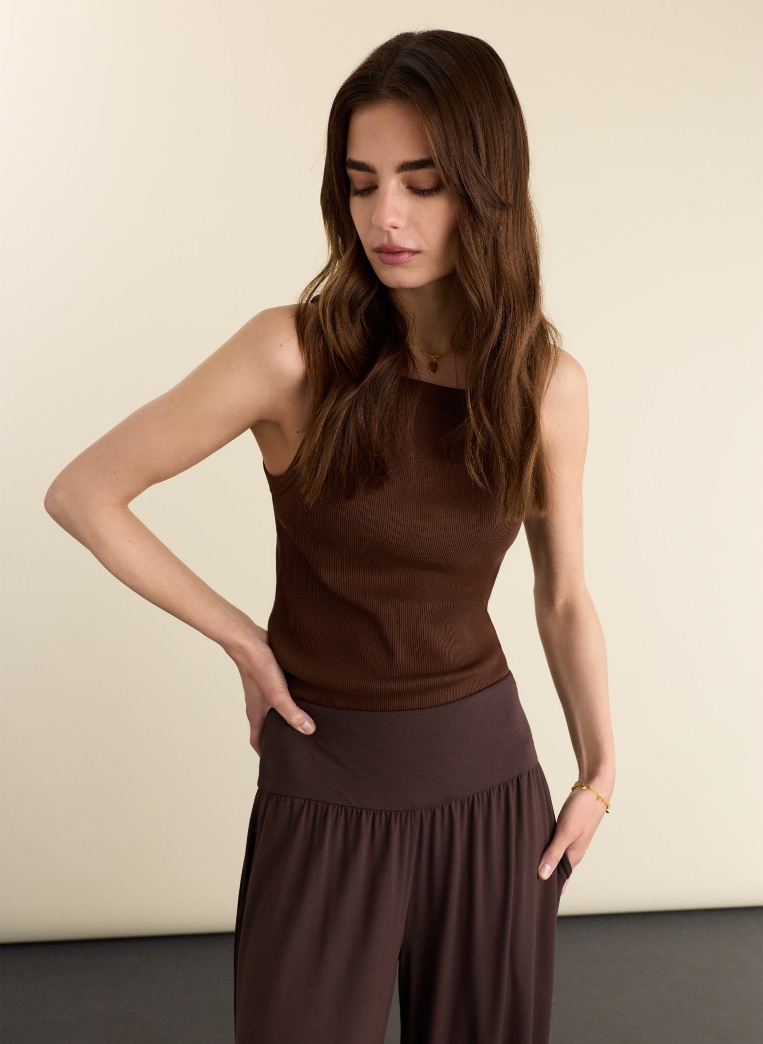 Otis Jersey Balloon Trousers - Dark Chocolate Baukjen