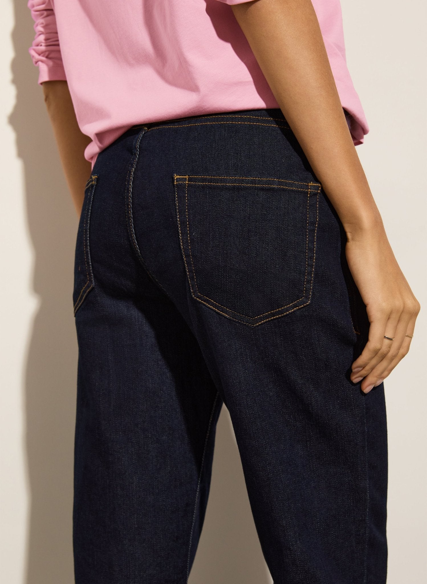 Petite Eda Organic Cotton Stretch Boyfriend Jeans - Dark Denim Baukjen