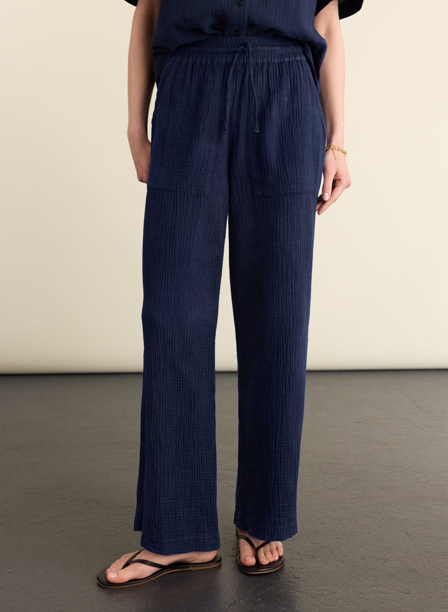 Petite Melrose Double Cheesecloth Wide Leg Trousers - Deep Indigo Baukjen