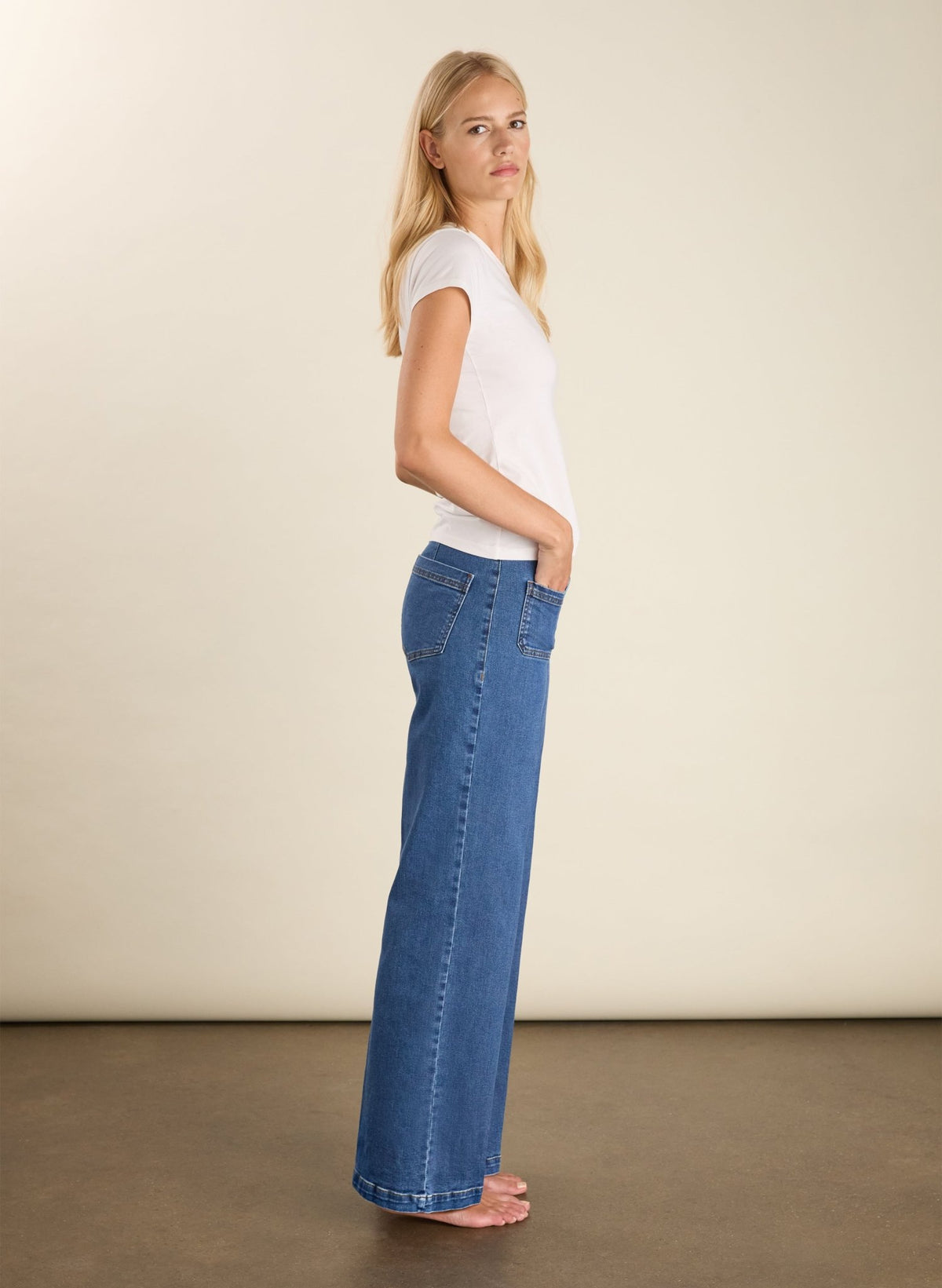 Color Indgio Washed Robyn Organic Cotton Stretch Jeans - Washed Indigo | Baukjen