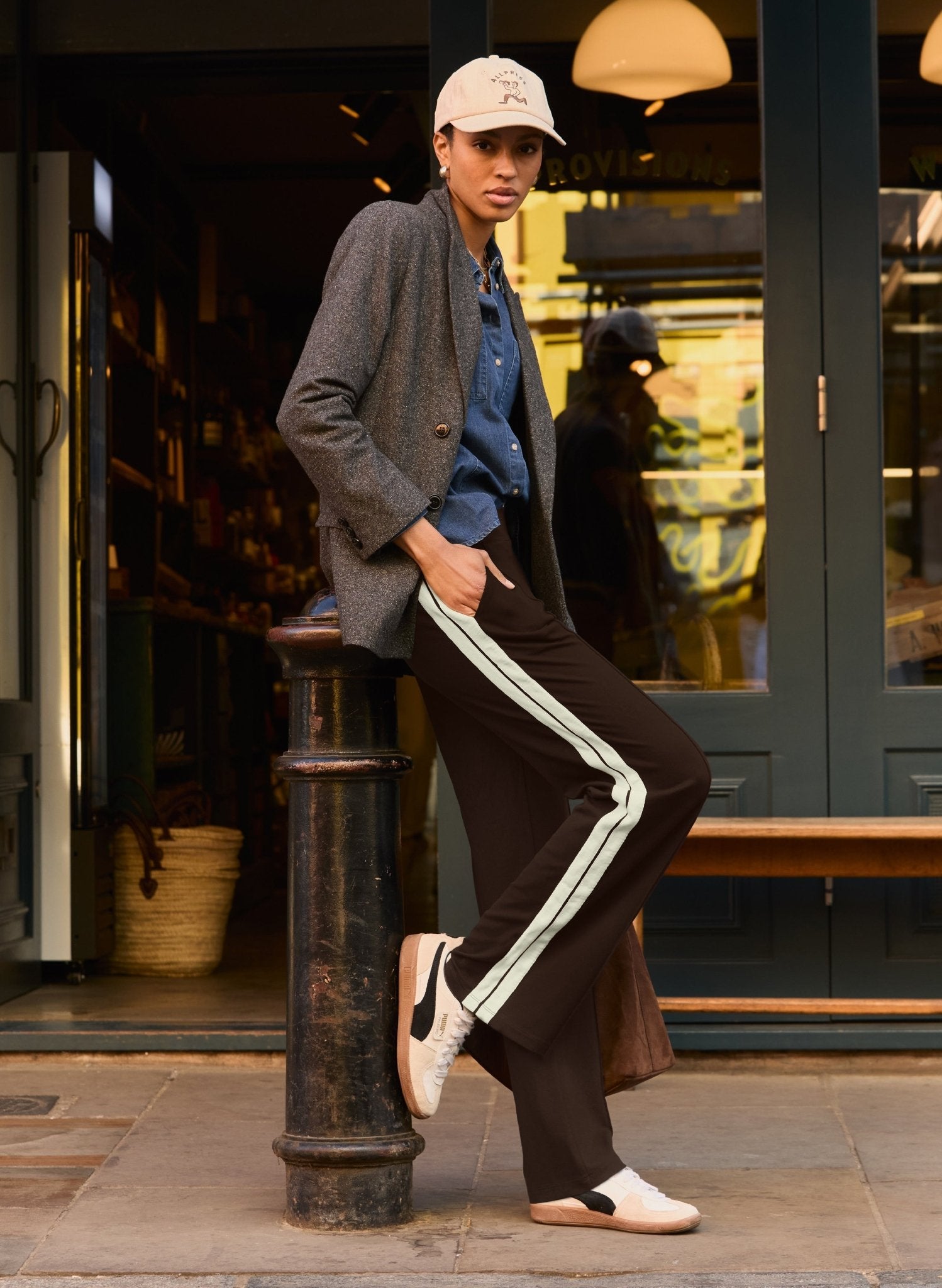 Petite Tippi 2.0 Side Stripe Trousers - Dark Chocolate & Cream Stripe Baukjen