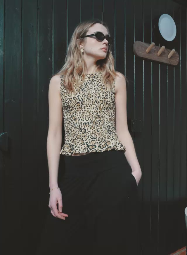 Maggie Printed Sleeveless Smocked Top