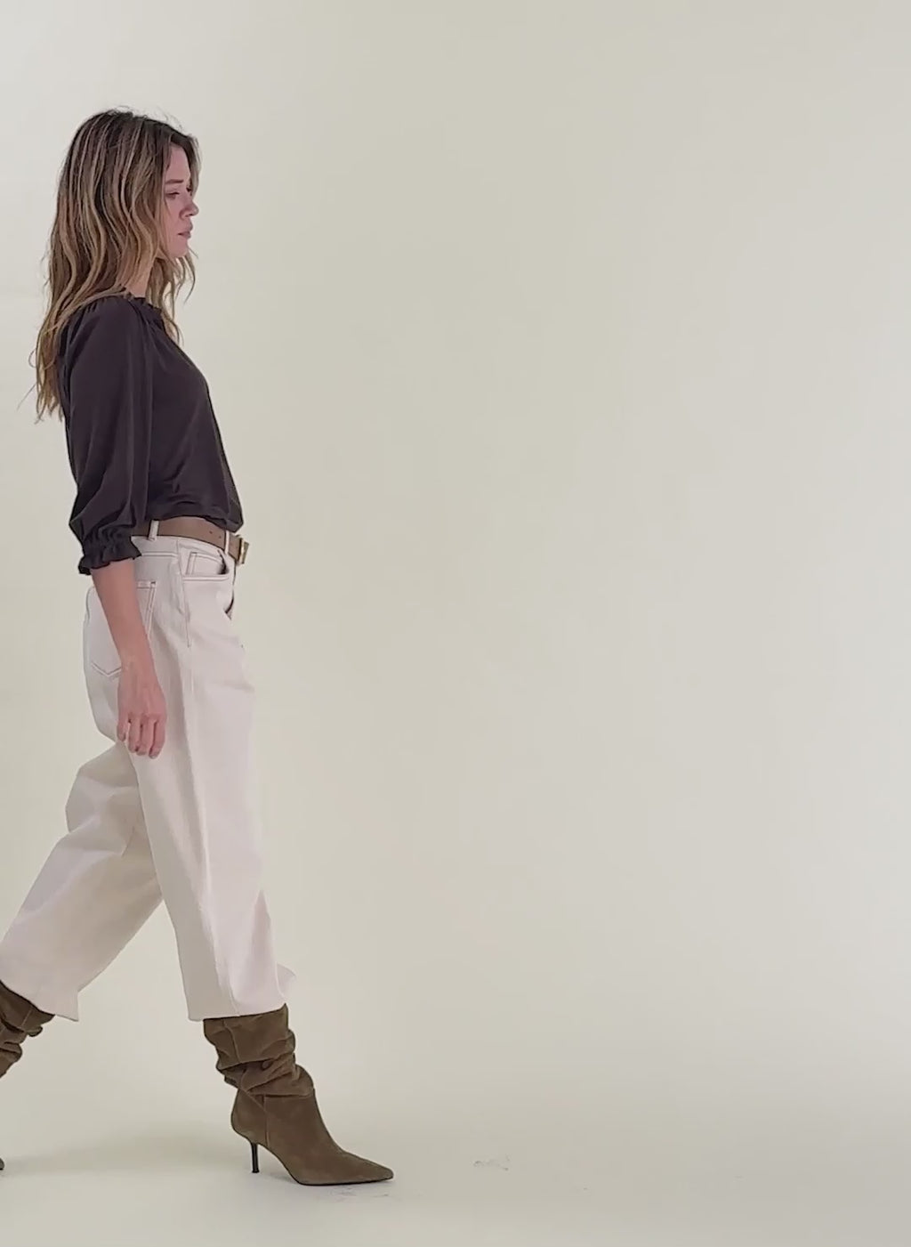 Annie Ruffle Collar Blouse