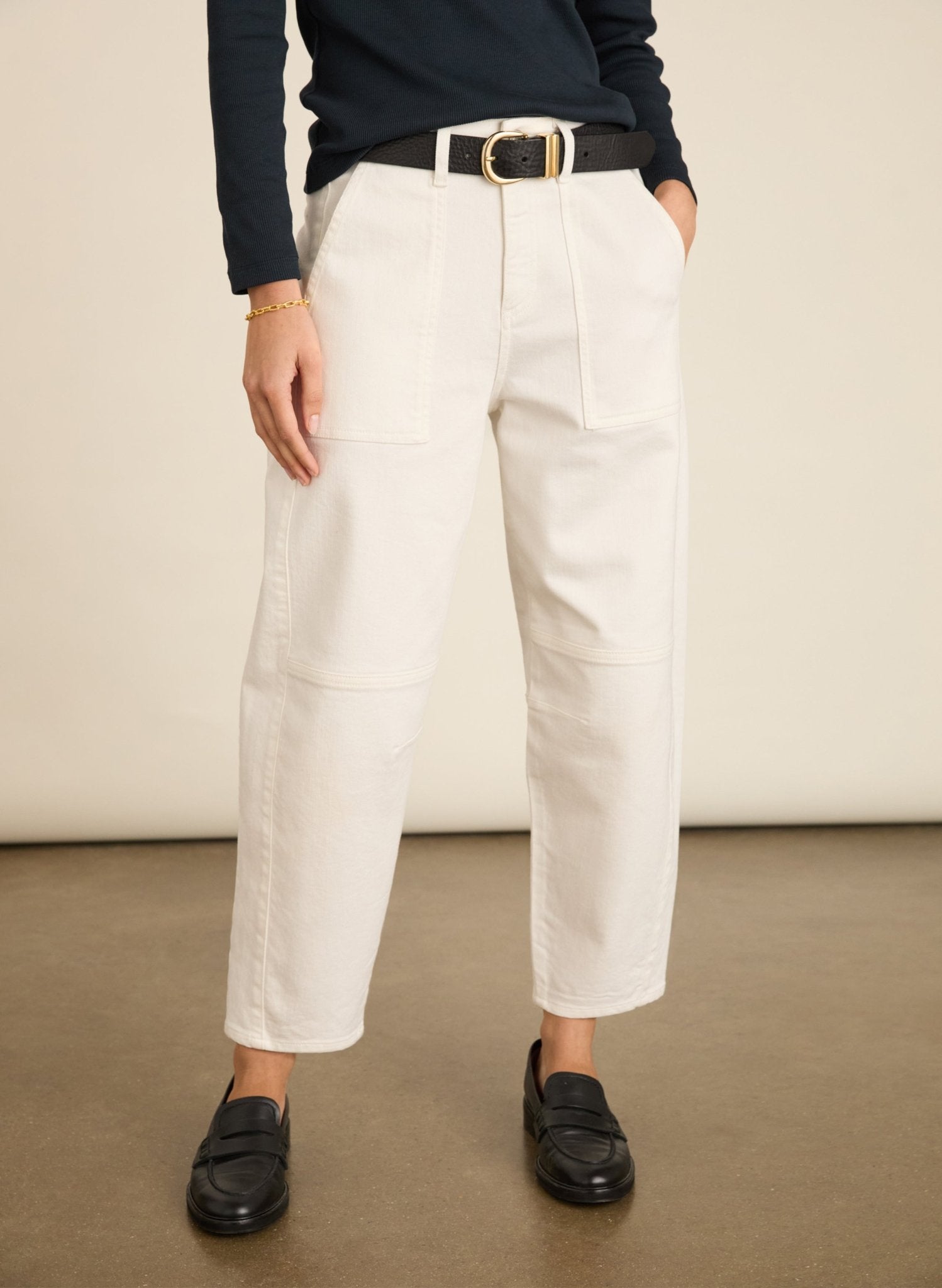 Reece Organic Cotton Stretch Barrel Leg Cargo Jeans - Soft White Baukjen