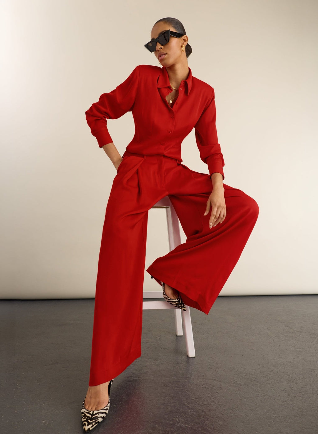 Safie Palazzo Sateen Trousers - Crimson Red Baukjen