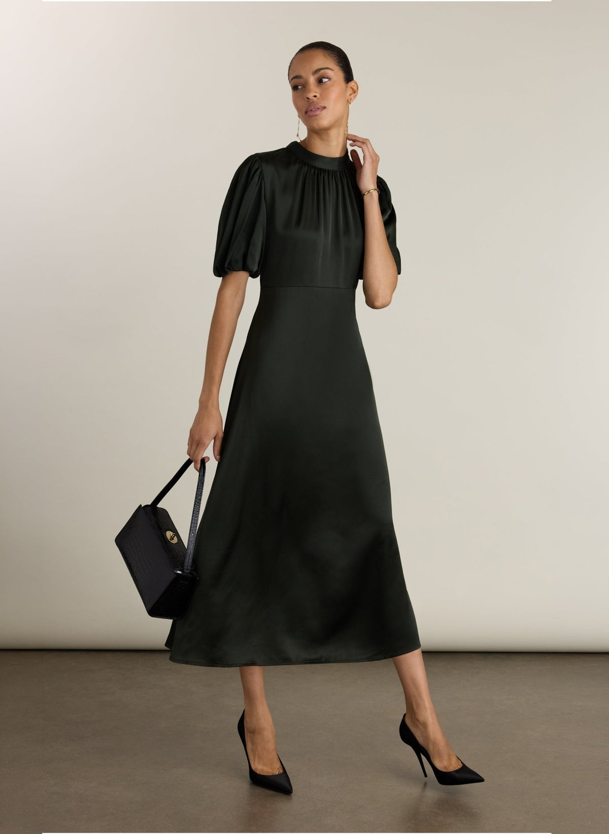 Saphy Satin Midi Dress - Khaki Baukjen