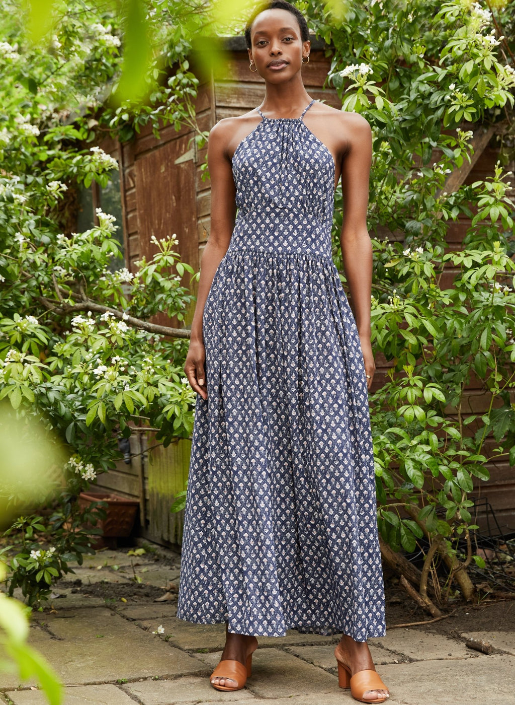 Sarai Dress with Lenzing™ Ecovero™ - Indigo Woodblock Baukjen