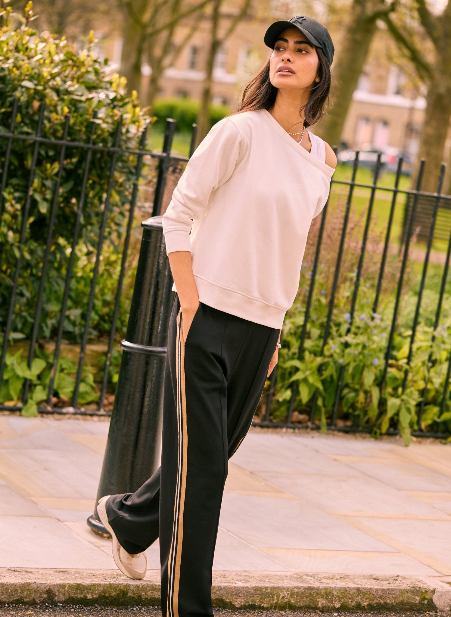 Sierra Organic Cotton & Kapok Sweatshirt - Soft White Baukjen